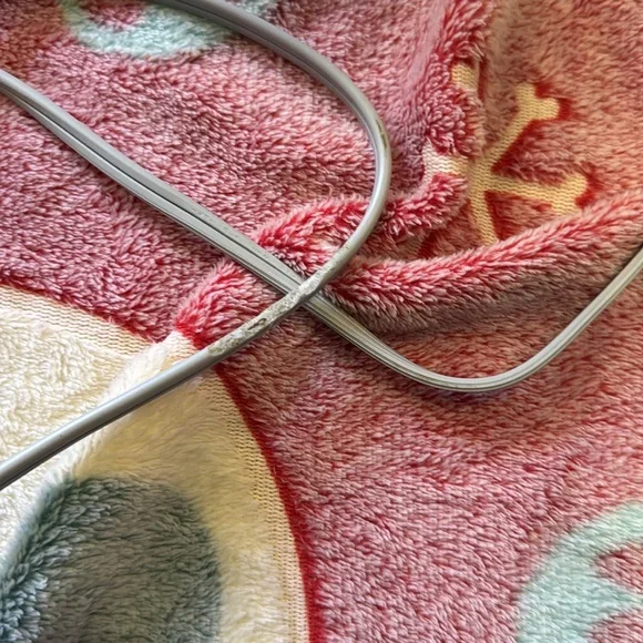 Levoit Air Purifier in White - Picture 7 of 7